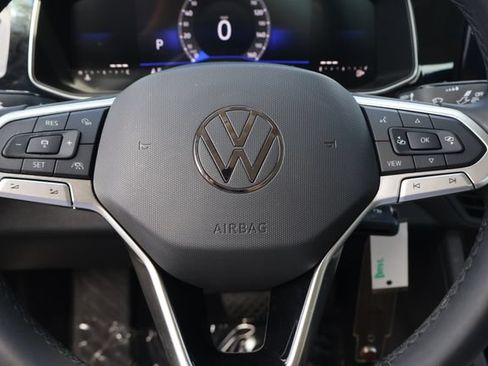 Used 2025 Volkswagen Jetta S FWD image 19