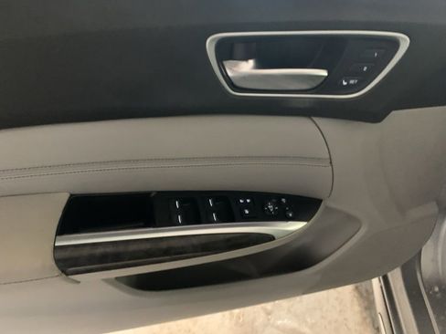 Used 2018 Acura TLX 3.5L Advance Pkg image 12