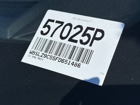 Used 2015 BMW M6 Convertible RWD image 2