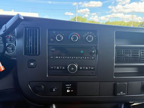 Used 2024 Chevrolet Express 2500 Work Van w/ Driver Convenience Package image 26