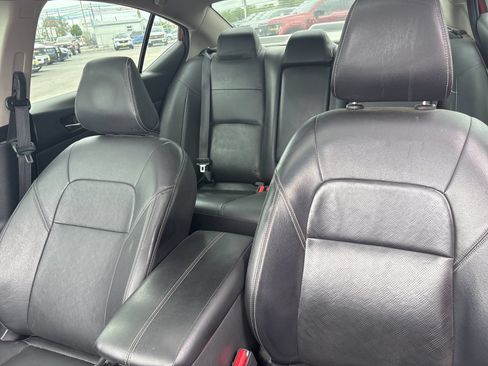 Used 2024 Nissan Altima 2.5 SL FWD image 14