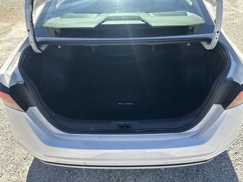 Used 2023 Nissan Altima 2.5 SV image 19