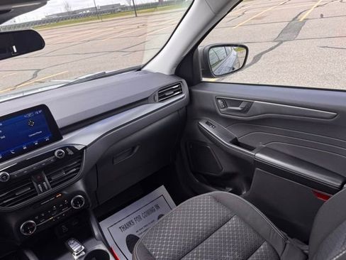 Used 2024 Ford Escape Active AWD/4WD image 15