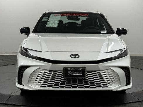 Used 2025 Toyota Camry XSE image 3