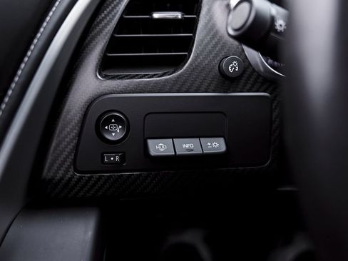 Used 2016 Chevrolet Corvette Z06 w/ 3LZ Preferred Equipment Group RWD image 59