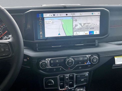 New 2026 Jeep Wrangler Unlimited Rubicon w/ Xtreme 35 Tire Package image 8