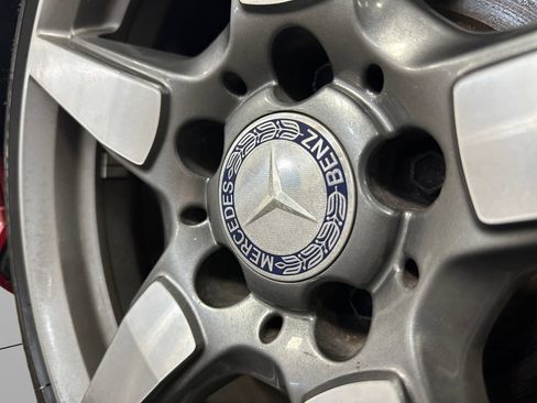 Used 2015 Mercedes-Benz SLK 250 w/ Premium Package image 42