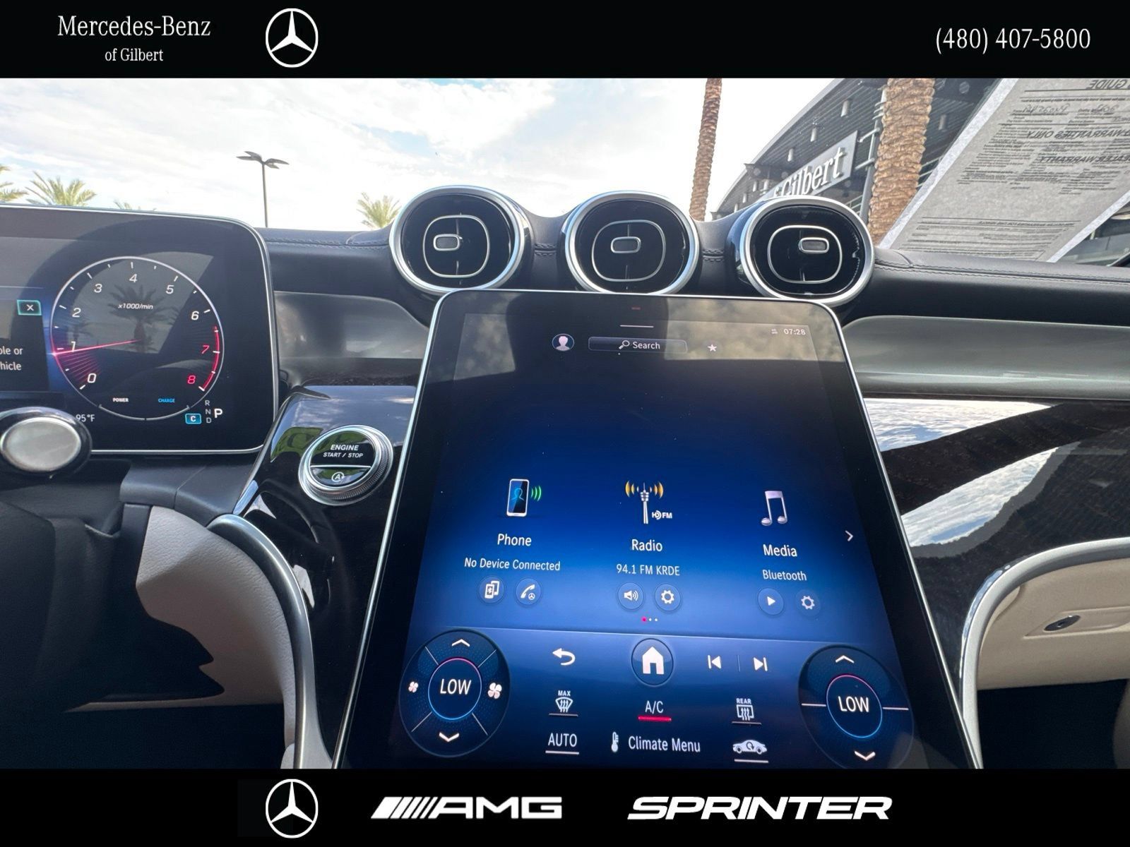 Used 2023 Mercedes-Benz GLC 300 image 27