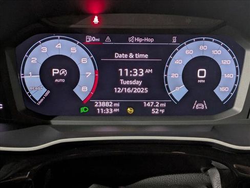 Used 2022 Audi Q3 2.0T Premium w/ Convenience Package image 11