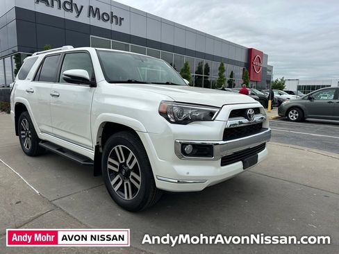 Used 2018 Toyota 4Runner Limited AWD/4WD image 2