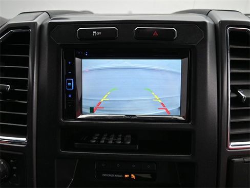 Used 2015 Ford F150 XLT w/ Trailer Tow Package image 15