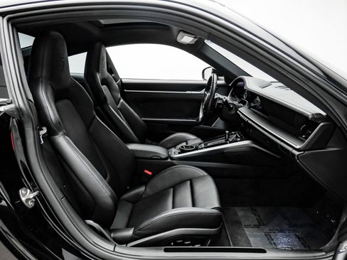 Used 2020 Porsche 911 Carrera 4S image 46