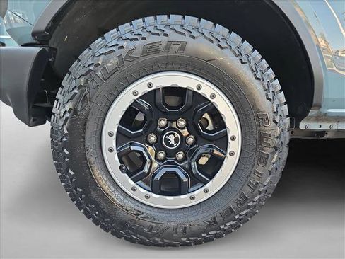 Used 2022 Ford Bronco 4-Door AWD/4WD image 23