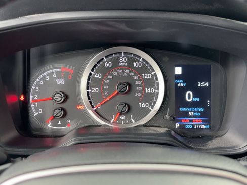 Used 2022 Toyota Corolla SE image 16