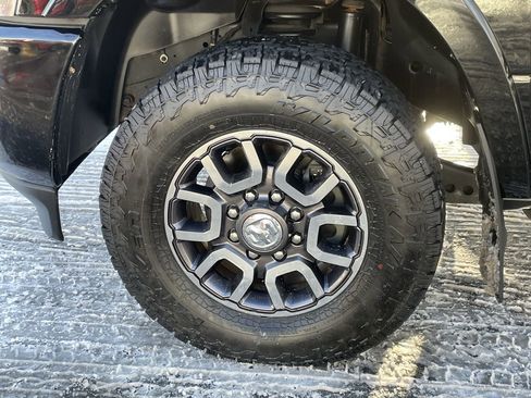 Used 2022 RAM 2500 Limited image 10