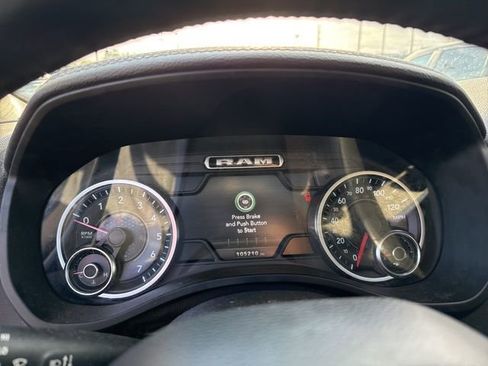 Used 2019 RAM 1500 Laramie image 8