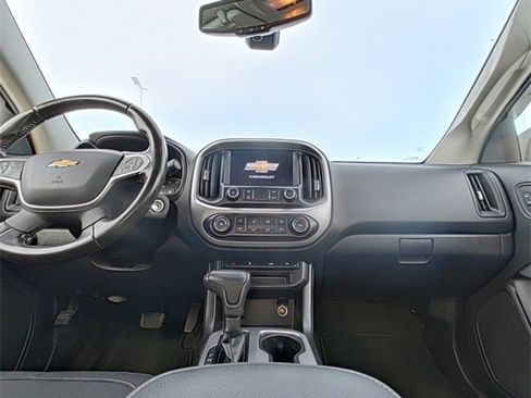 Used 2020 Chevrolet Colorado LT image 23
