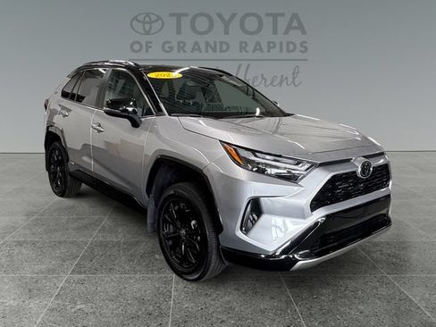 Certified 2025 Toyota RAV4 XSE w/ Weather Package AWD/4WD image 1