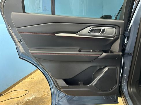 New 2026 Ford Explorer ST-Line w/ ST-Line Street Pack AWD/4WD image 39