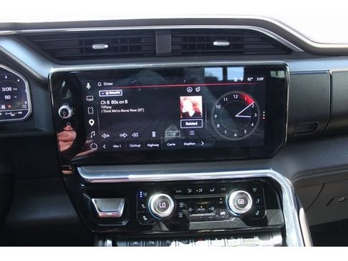 Used 2024 GMC Sierra 1500 Denali w/ Technology Package AWD/4WD image 31