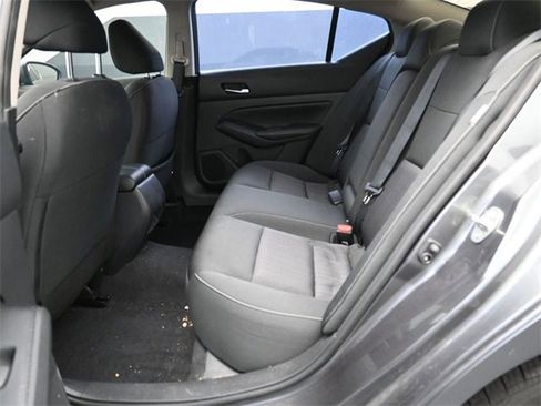 Used 2022 Nissan Altima 2.5 SV image 25