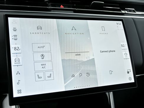 Used 2024 Land Rover Range Rover Long Wheelbase Autobiography image 31