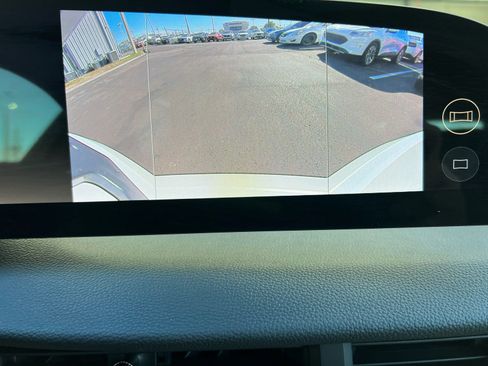 Used 2024 Lucid Air Touring image 35