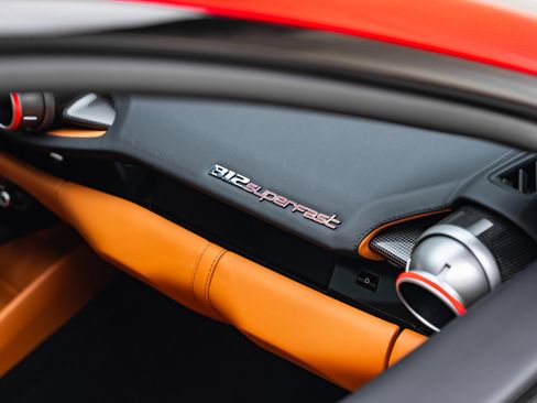 Used 2019 Ferrari 812 Superfast image 33