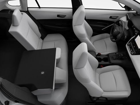 New 2026 Toyota Corolla Cross L image 4