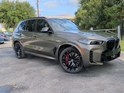 Used 2026 BMW X5 M60i AWD/4WD image 2