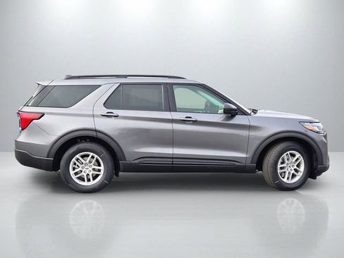 New 2026 Ford Explorer Active w/ Active Comfort Package RWD image 4