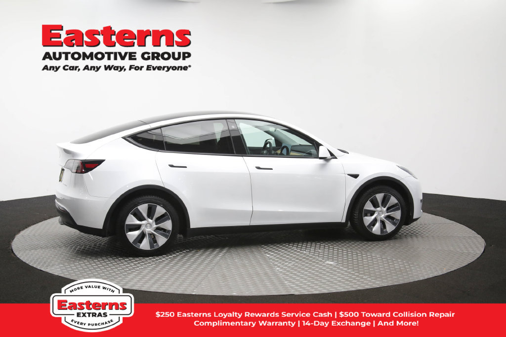 Used 2020 Tesla Model Y Long Range AWD/4WD image 39