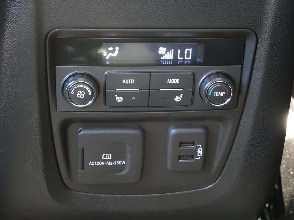 Used 2019 Buick Enclave Avenir w/ Avenir Technology Package AWD/4WD image 15