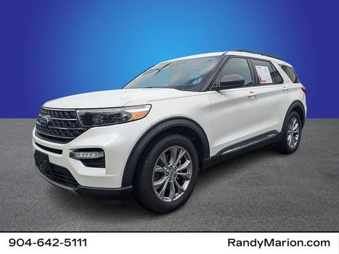Used 2020 Ford Explorer XLT w/ Equipment Group 202A RWD image 1