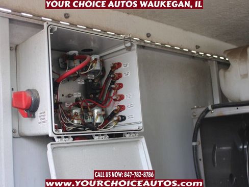 Used 2012 Ford E-450 and Econoline 450 Super Duty RWD image 29