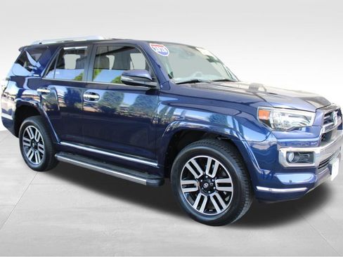 Certified 2020 Toyota 4Runner Limited AWD/4WD image 19