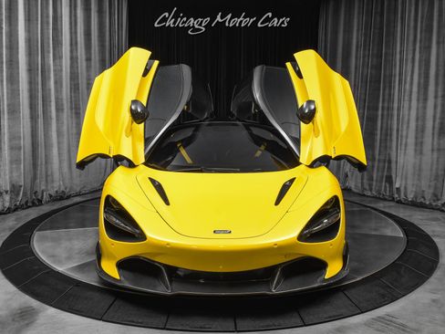 Used 2020 McLaren 720S Performance RWD image 34
