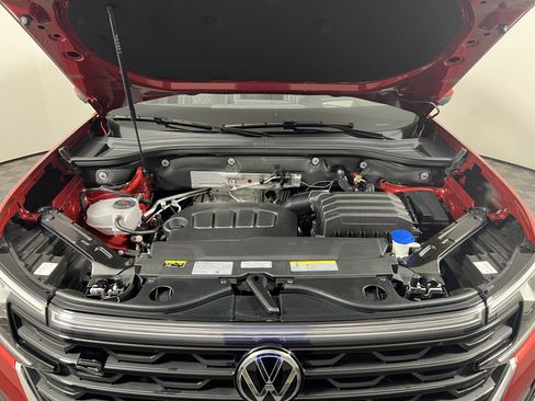 Used 2024 Volkswagen Atlas SEL Premium R-Line AWD/4WD image 20