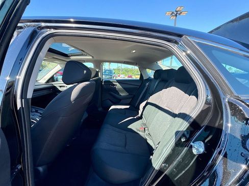Used 2023 Honda Accord EX image 23