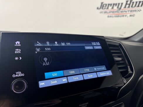 Used 2025 Honda Passport EX-L image 20