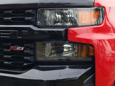 Used 2021 Chevrolet Silverado 1500 Custom Trail Boss image 32