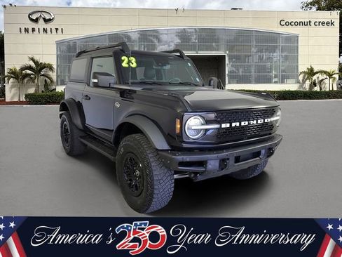 Used 2023 Ford Bronco Wildtrak AWD/4WD image 1