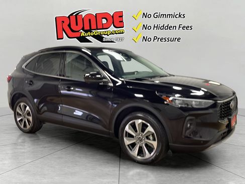 Used 2024 Ford Escape Platinum AWD/4WD image 8