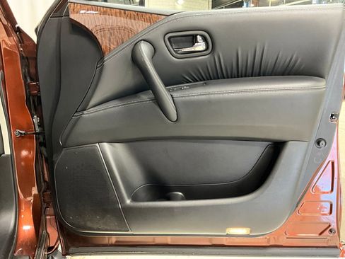 Used 2017 Nissan Armada SL w/ Moonroof Package AWD/4WD image 24