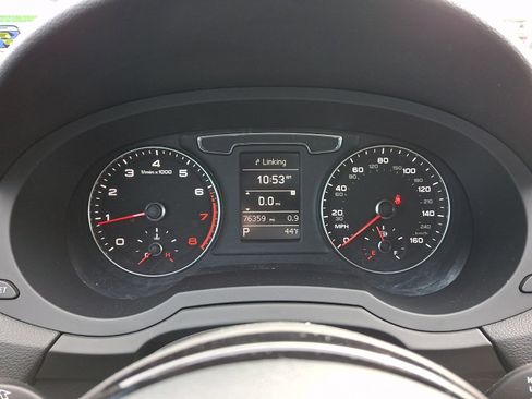 Used 2018 Audi Q3 2.0T Premium w/ Convenience Package image 22