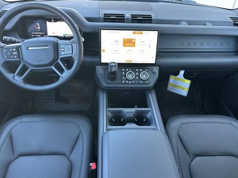 New 2026 Land Rover Defender 130 X-Dynamic SE AWD/4WD image 12