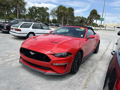 Used 2019 Ford Mustang GT Premium w/ Equipment Group 401A RWD image 4