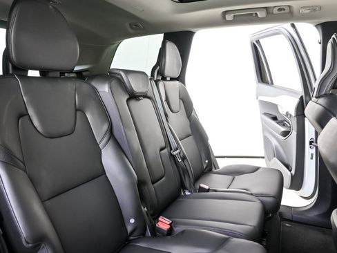 Certified 2023 Volvo XC90 B5 Core w/ Climate Package image 23