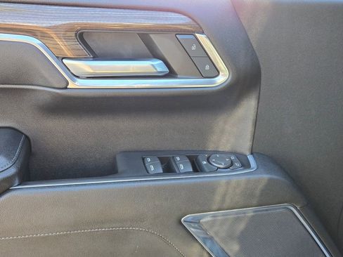 Used 2023 Chevrolet Silverado 1500 RST RWD image 17