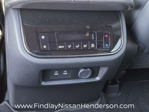 Used 2026 Nissan Armada PRO-4X AWD/4WD image 12